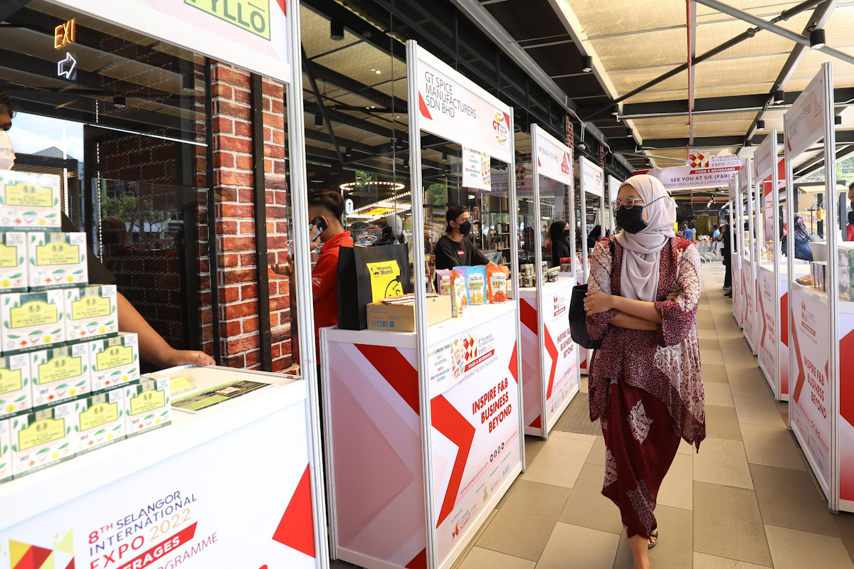 118 produk usahawan Selangor masuk ST Rosyam Mart, Lulu Hypermarket
