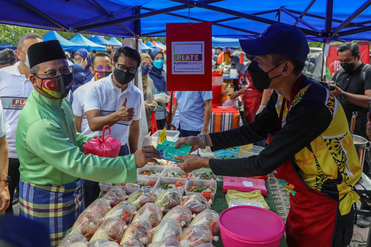 பிளாட்ஸ் பங்கேற்பாளர்களின் எண்ணிக்கை அதிகரித்து, வணிகர்களின் விற்பனையை இரட்டிப்பாக்க உதவுகிறது