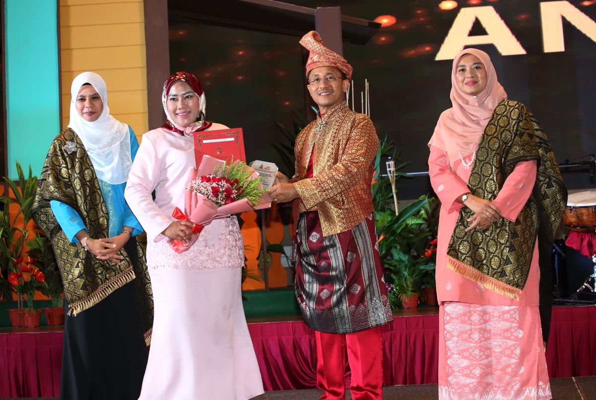 Elaun ketua kampung tradisi, bagan dan komuniti India naik kepada RM1,500 mulai Januari