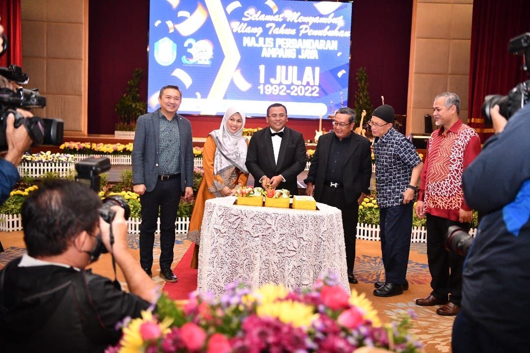 安邦再也受促规划永续政策 朝市政厅地位迈进