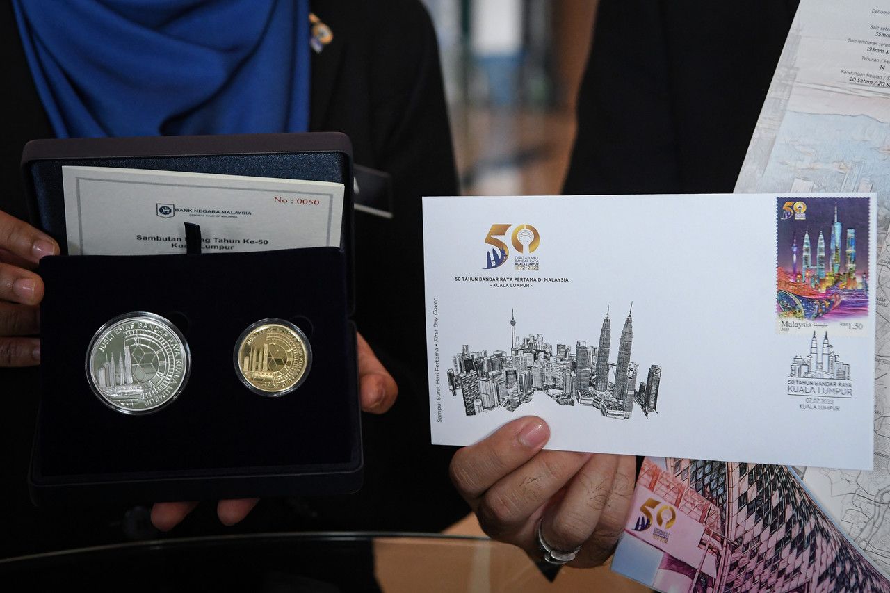 கோலாலம்பூர் பொன்விழா நினைவு நாணயங்கள், தபால் தலைகள் வெளியிடப்படும்