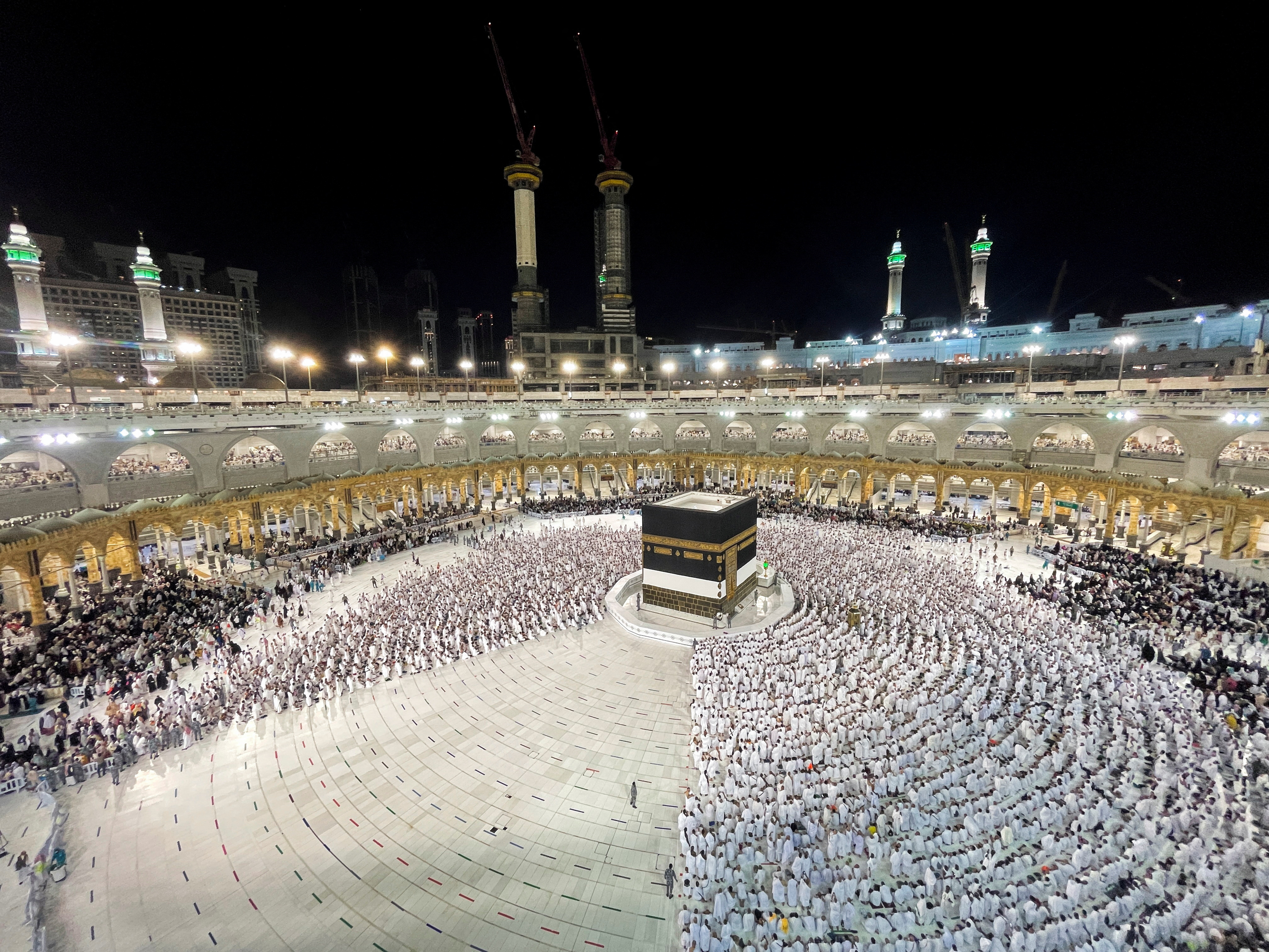 670 haj personnel to be flown to Saudi Arabia in stages