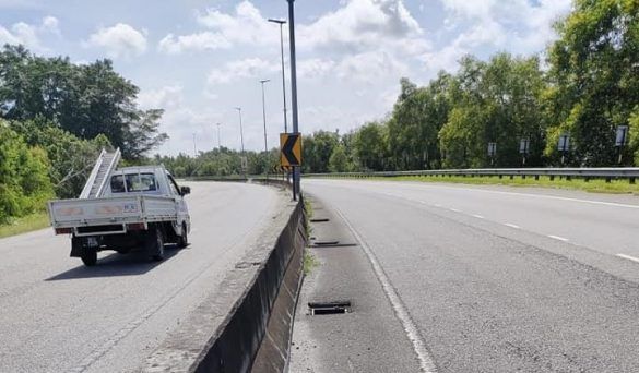 英达岛大道153沟盖不翼而飞 使用者受促小心行驶