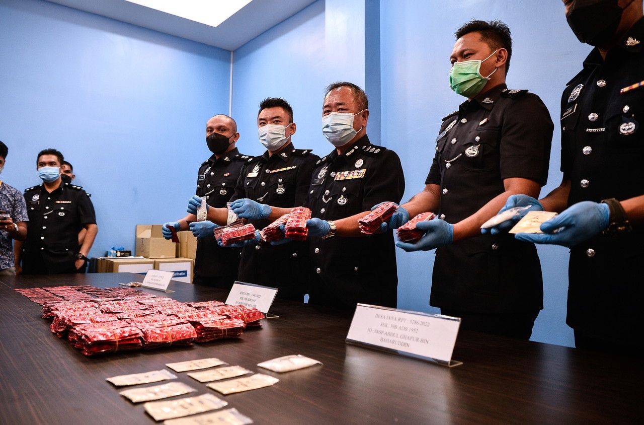 6人涉嫌巴生谷贩毒被捕  夫妇及2孩子落网