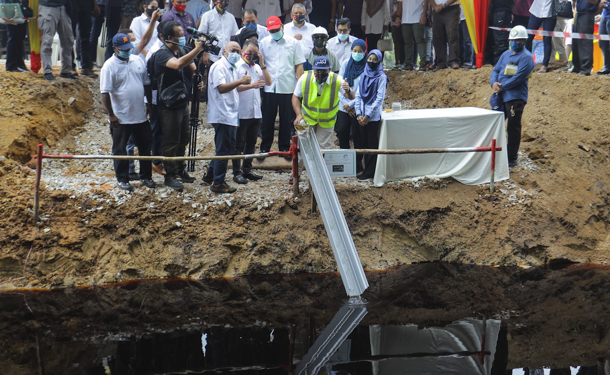 Rancangan Selangor Pertama, lonjak Sabak Bernam pusat industri makanan laut