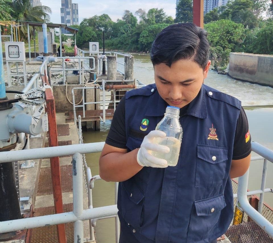 Tiada insiden buang sisa minyak hitam di Sungai Langat - LUAS
