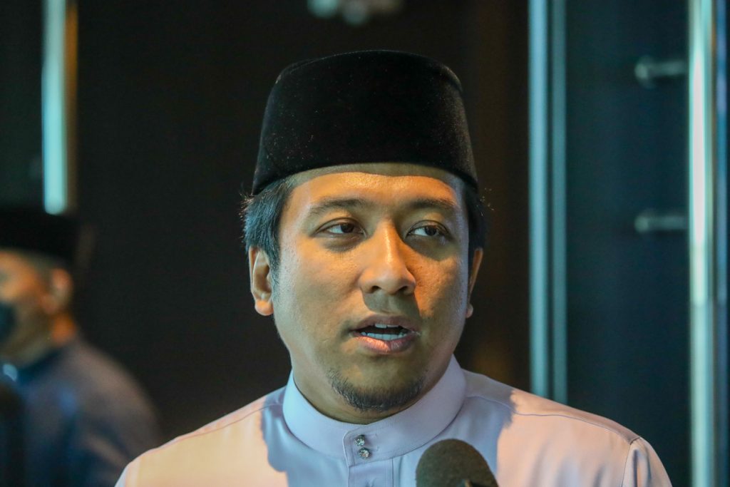 Kota Anggerik rep invites residents to apply for Aidilfitri shopping vouchers