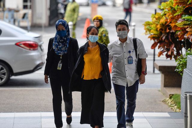 女表演者男友上载视频 今日也被控意图冒犯他人