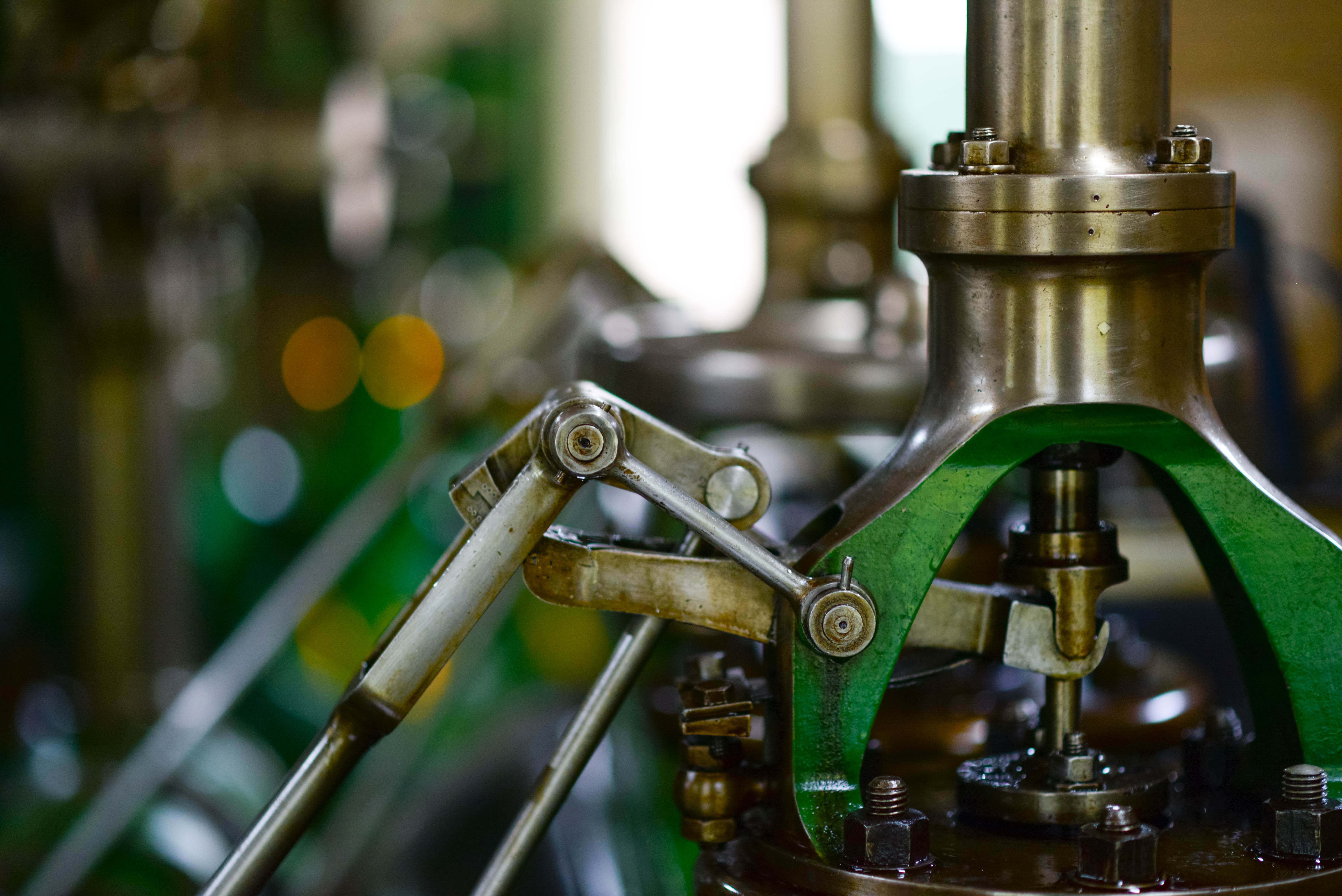 Malaysia's IPI slows in March, but manufacturing recovery holds strong