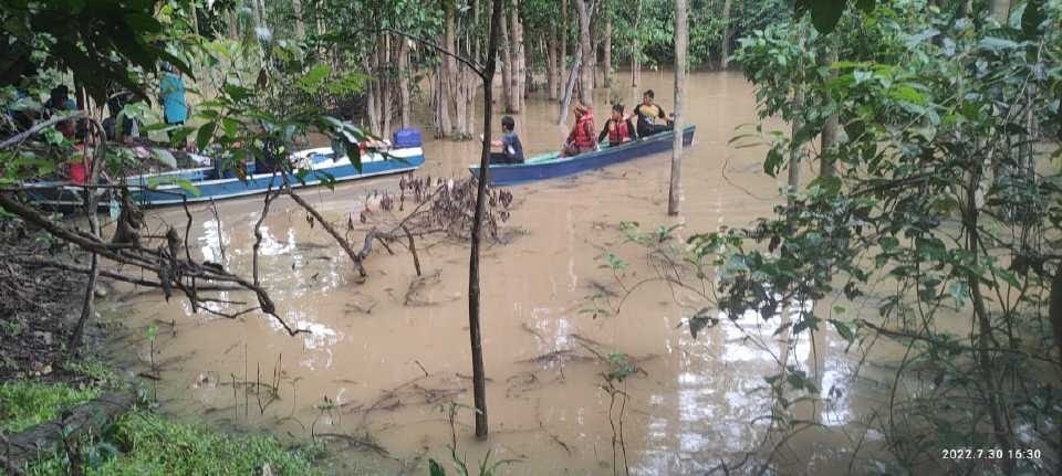 Mayat wanita dibaham buaya ketika memancing ditemui