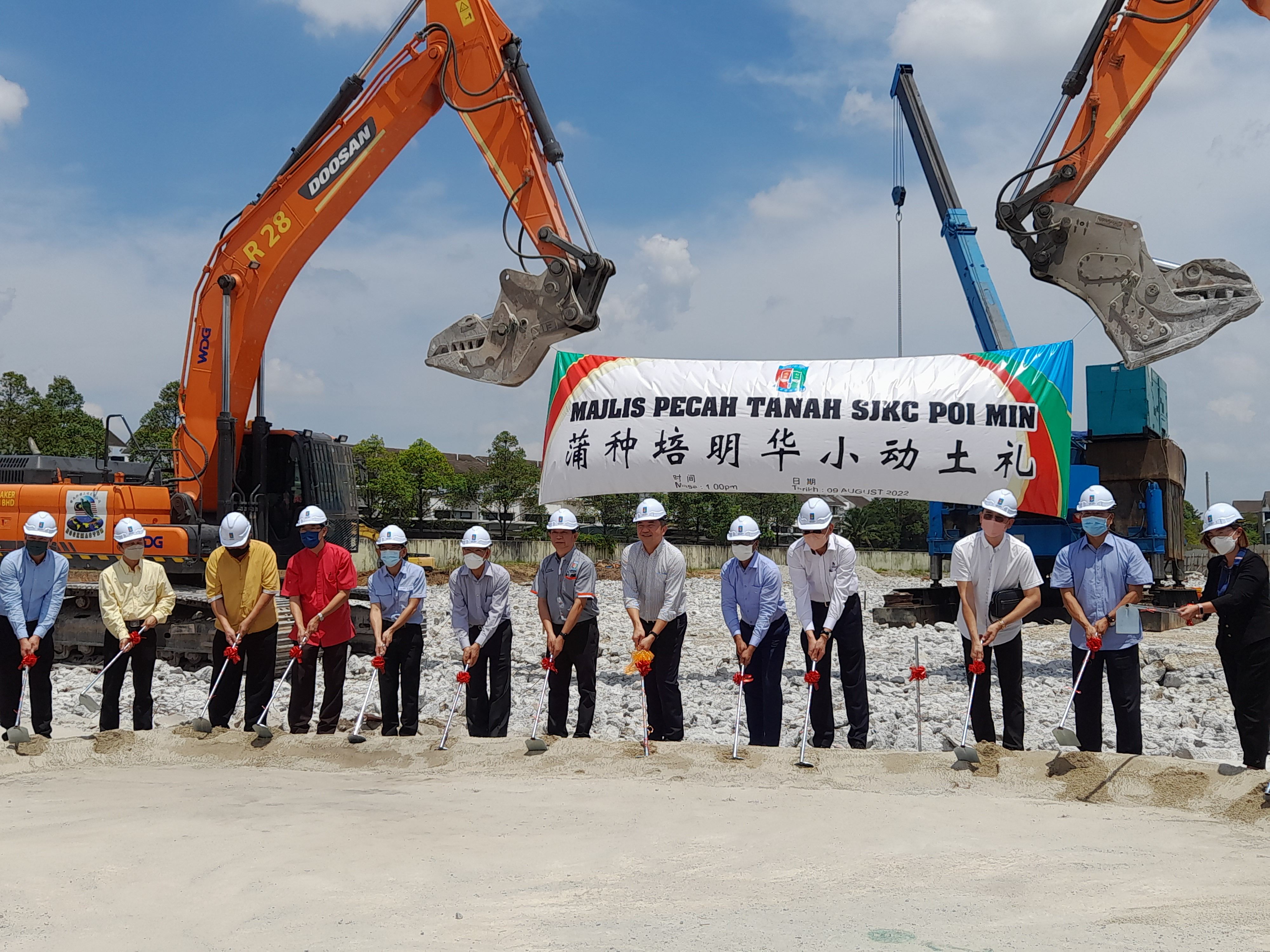 蒲种各源流学校都爆满 黄思汉促中央速增建学校