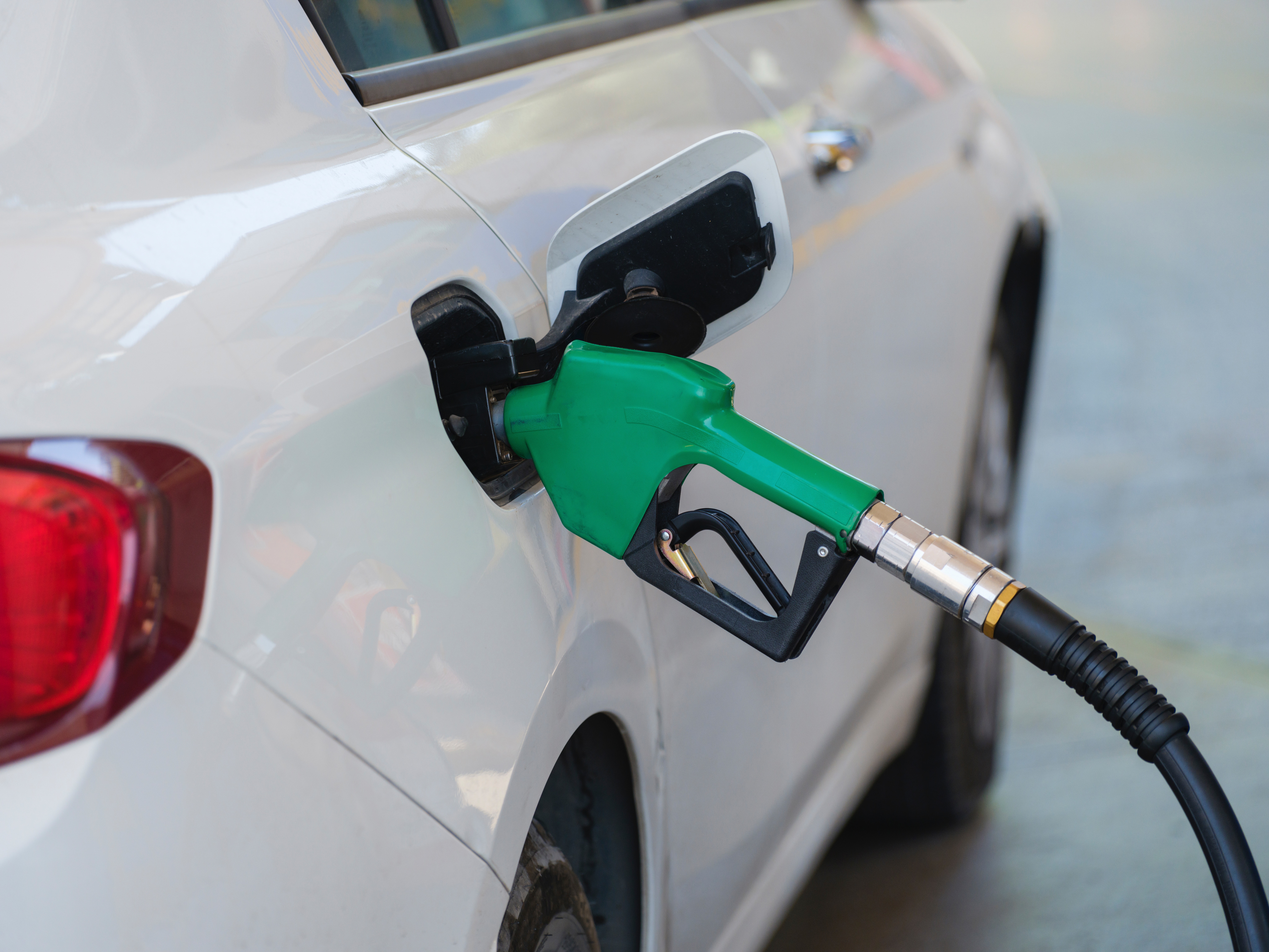 RON97, diesel in Peninsular Malaysia to drop three sen