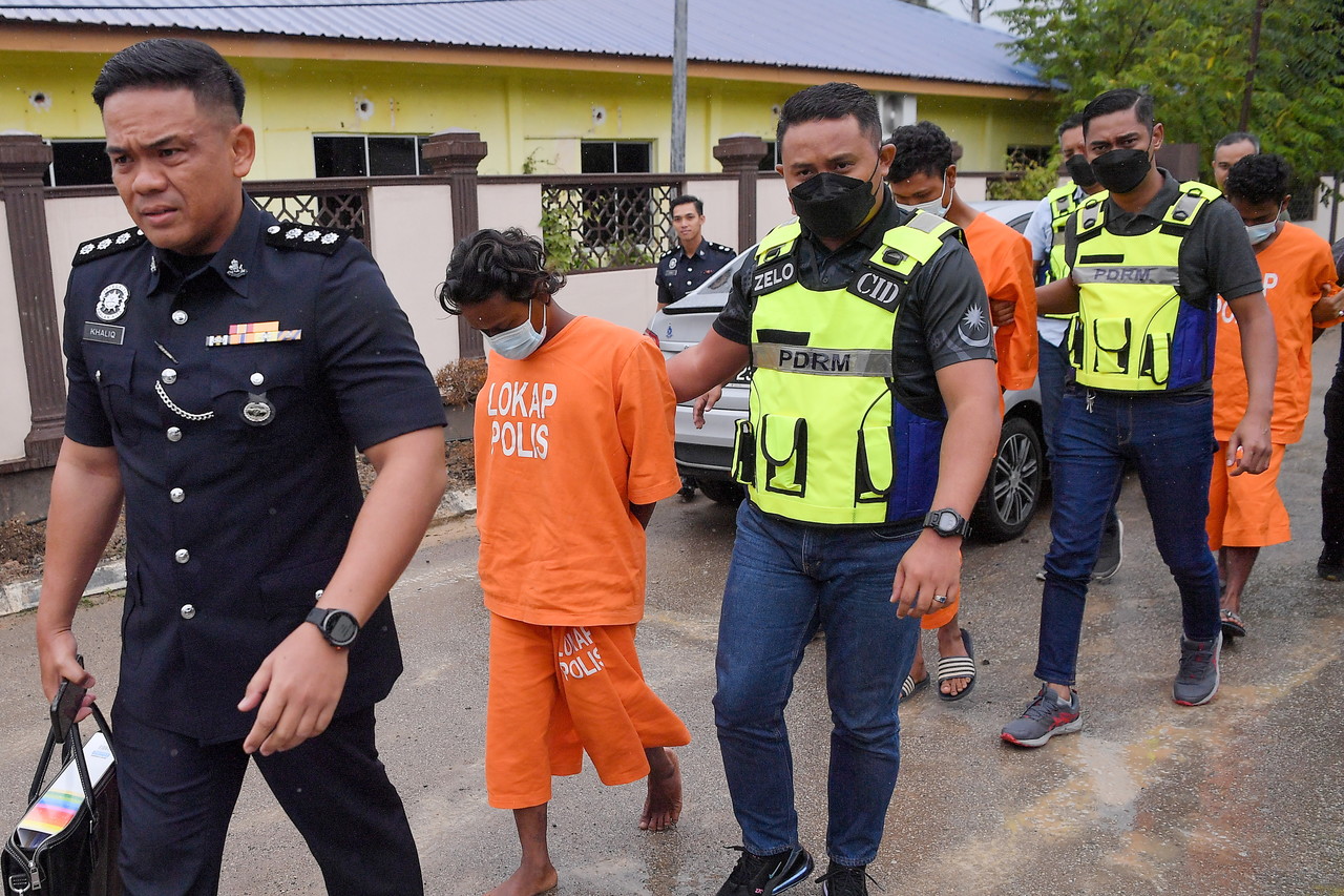 Dituduh bunuh remaja perempuan 14 tahun, tiga lelaki dihadap ke mahkamah
