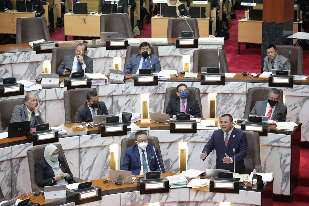 大臣：三官联公司重组   定下清晰方向减负担