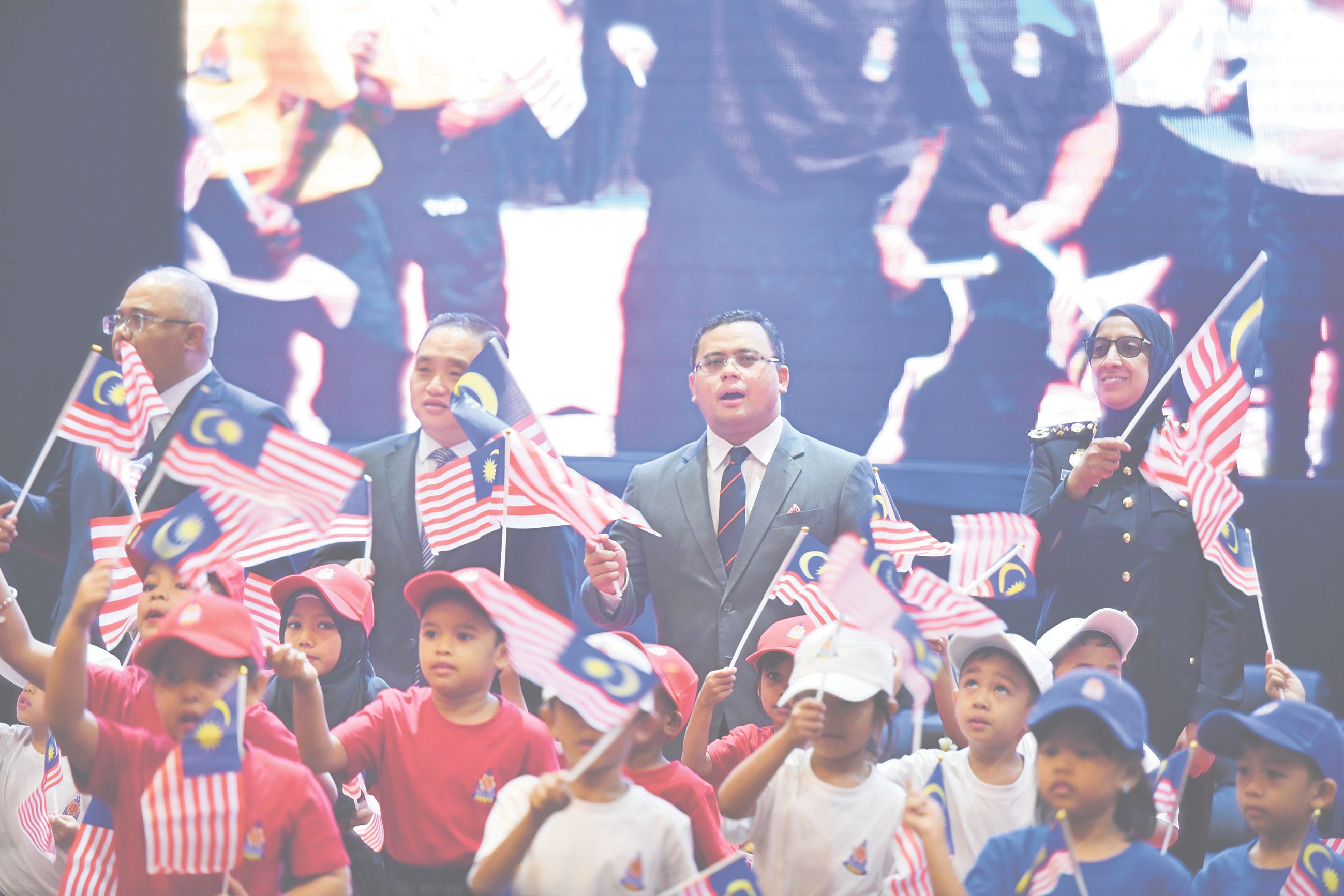 Perutusan Hari Kebangsaan: Raikan kepelbagaian, bina identiti nasional