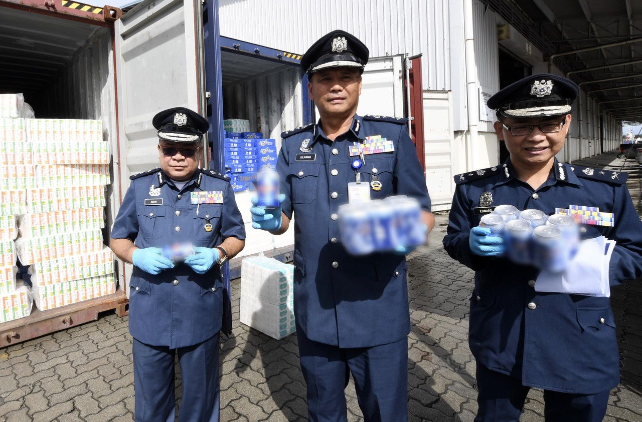 Sabah Customs seize contraband liquor worth RM1.56 mln