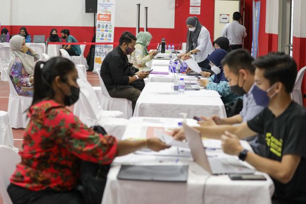 சிலாங்கூரில் வெ.1,600 குறைந்த பட்ச சம்பளம் 1,600- கோத்தா டாமன்சாரா உறுப்பினர் பரிந்துரை