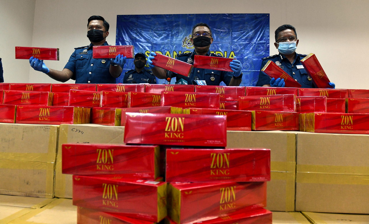 Penang Customs seize 10.2 mln sticks of smuggled cigarettes