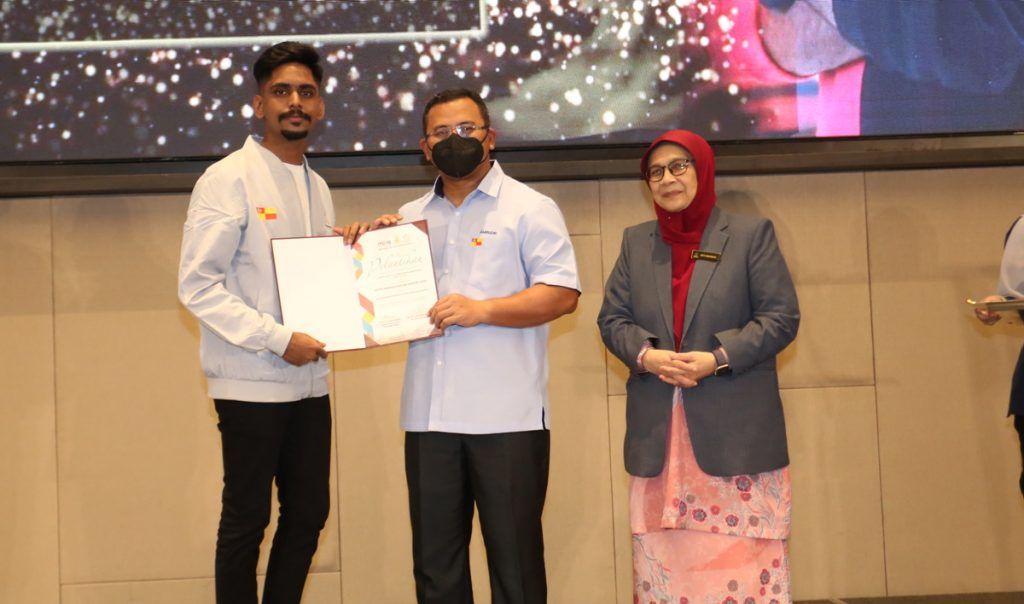 Unity, understanding in society the basis of a developed state — MB