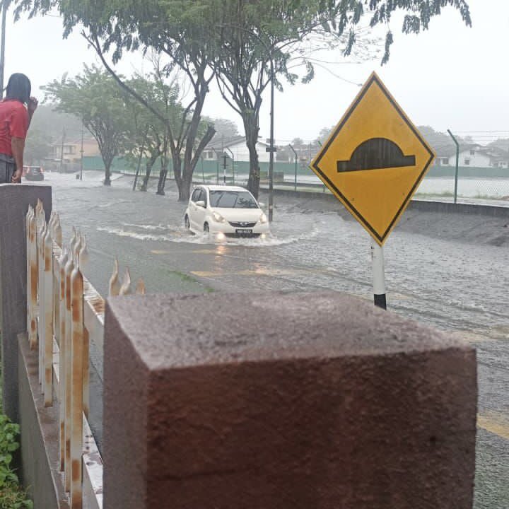 300 flood warning sirens being upgraded — DID