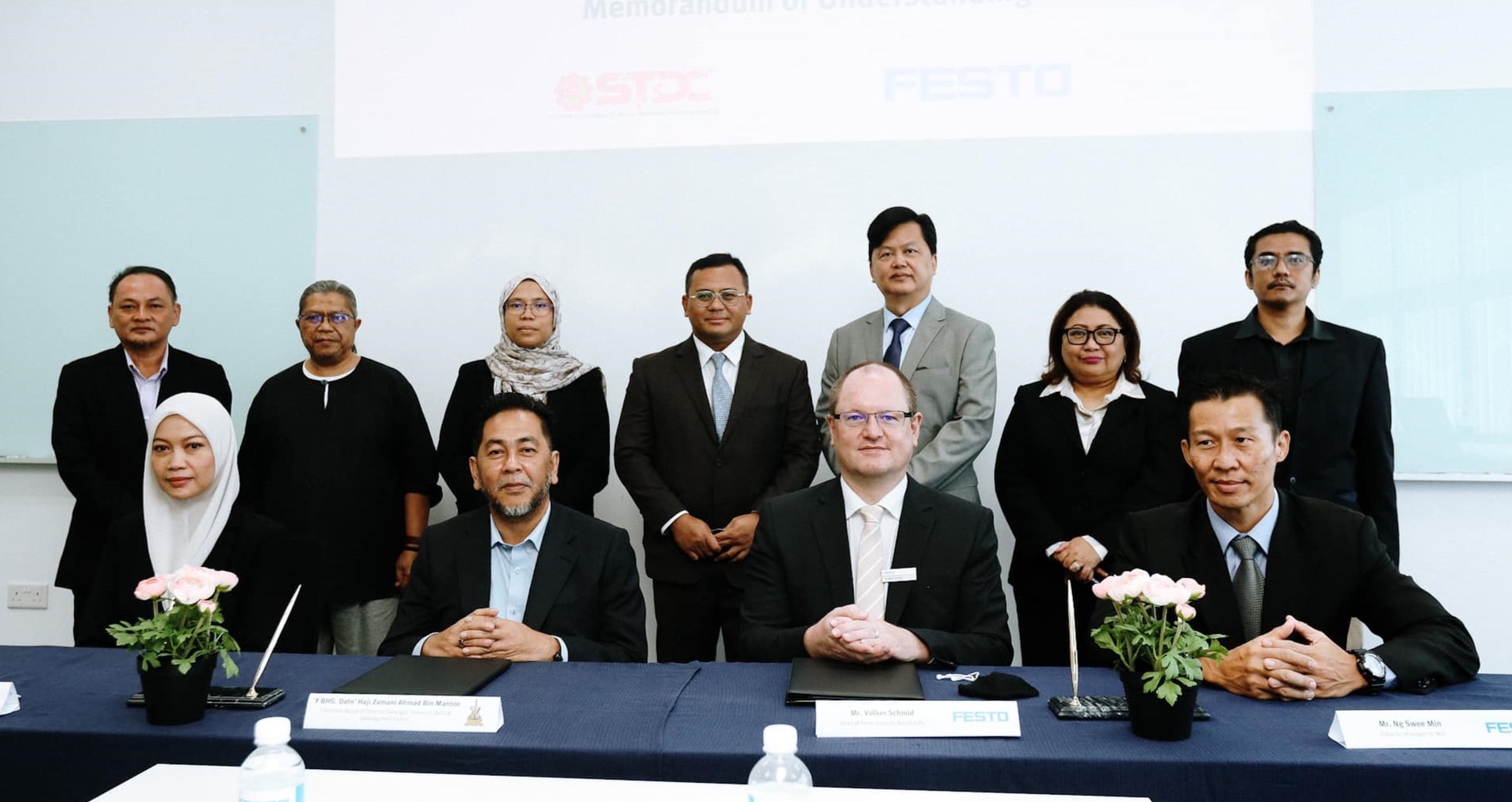 Selangor-Singapura meterai MoU pacu pendidikan automasi negeri