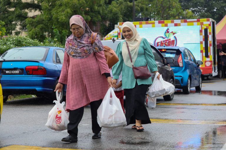 明起逢周六至周四开跑  雪人民市集继续大平卖