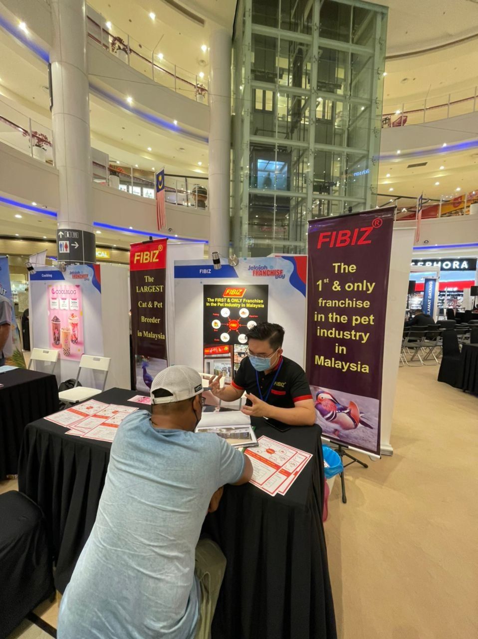 我国特许经营领域看俏 放眼2025年达226.6亿销售