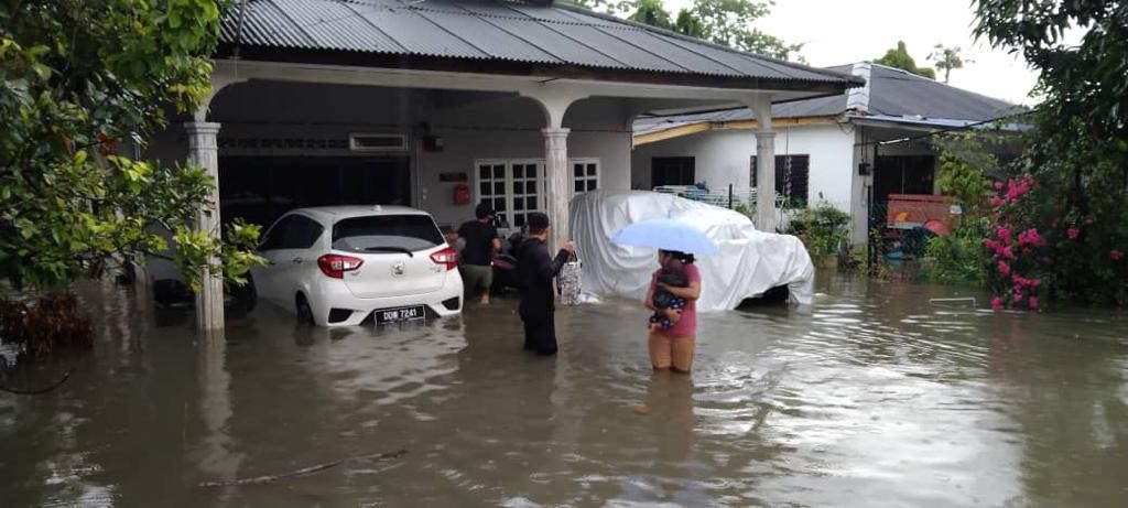 巴生县两甘榜今淹水 已开疏散中心安顿