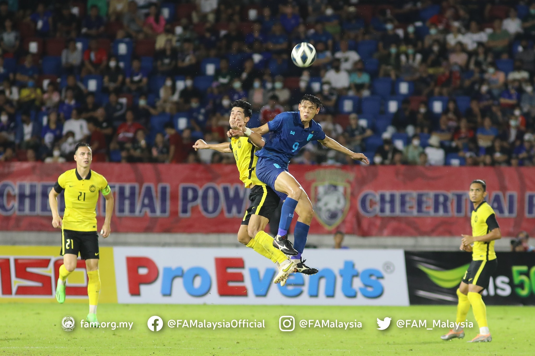 Malaysia shoot down Thailand 5-3 on penalties to enter King's Cup final