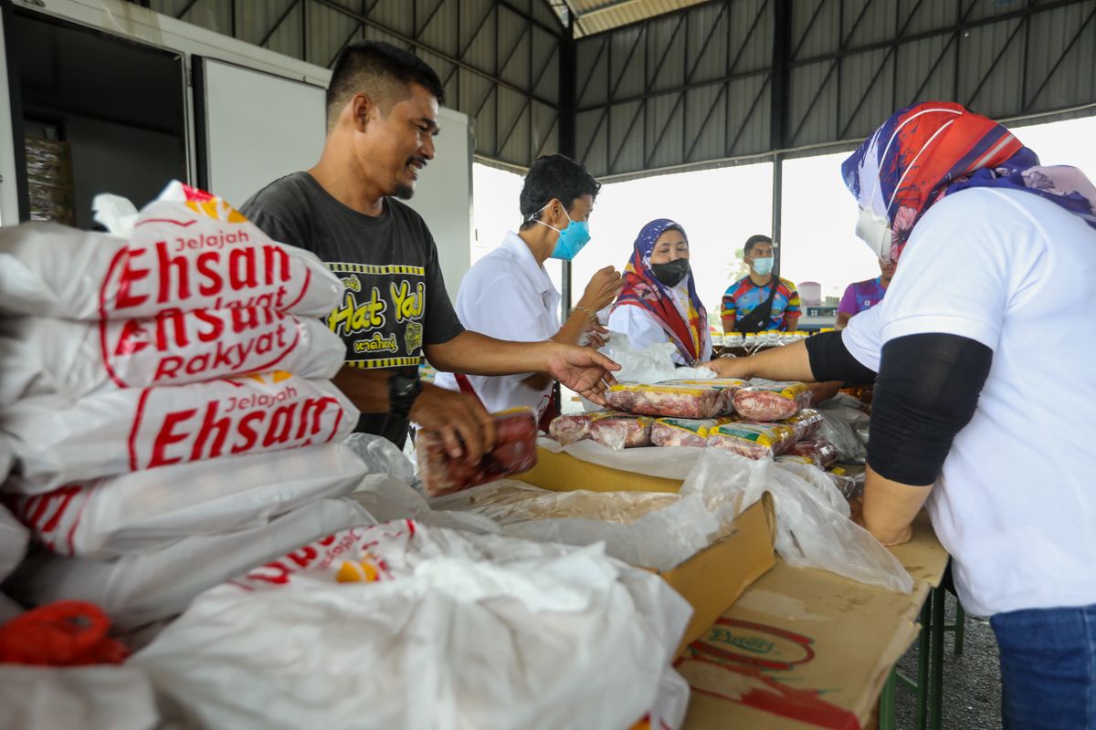 Sambutan menggalakkan, jualan murah PKPS di Parlimen Gombak hingga 17 Nov