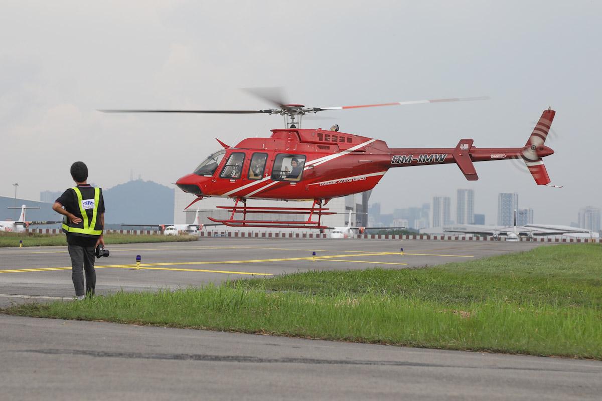 Lebih 1,000 pengunjung buat tempahan bersiar dengan helikopter