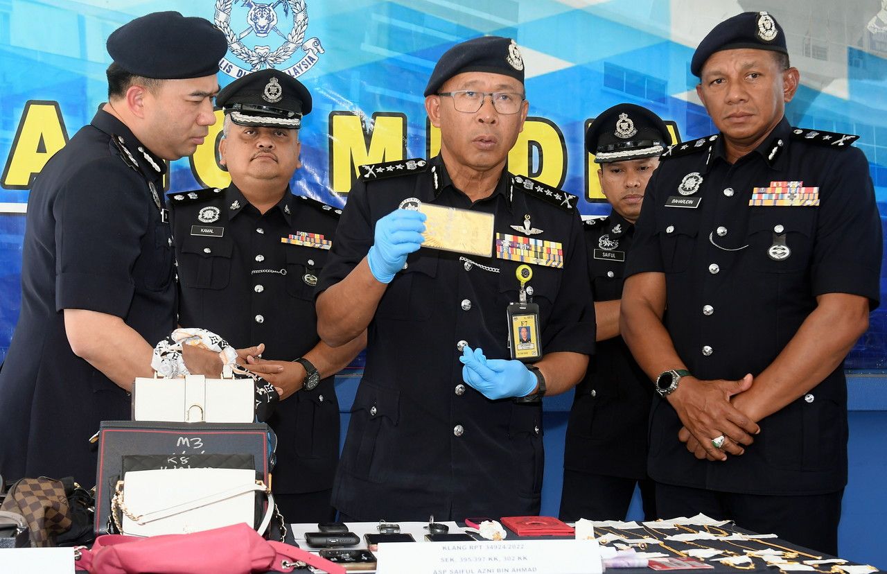 疑买凶谋杀亲夫 女子连同4同谋遭逮捕