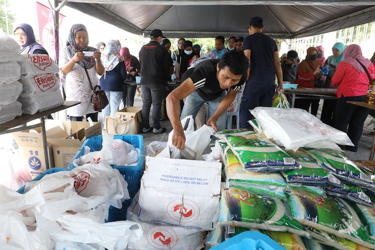 Bantuan RM300 sebulan, ADN Kota Damansara turun padang cari keluarga susah