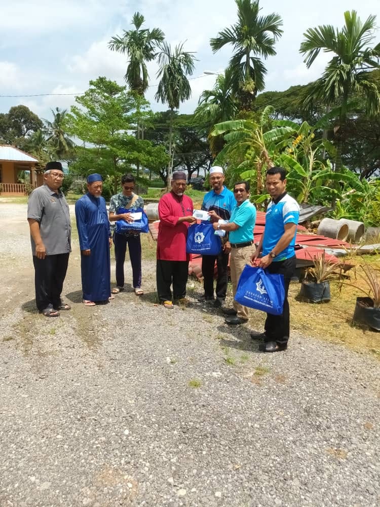 Yide hulur wang tunai, keperluan harian ringan beban mangsa ribut