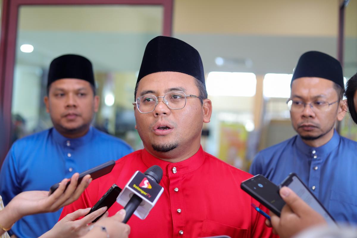 MB: Hubungan dengan Azmin profesional, jaga kerjasama Kerajaan Negeri dan persekutuan