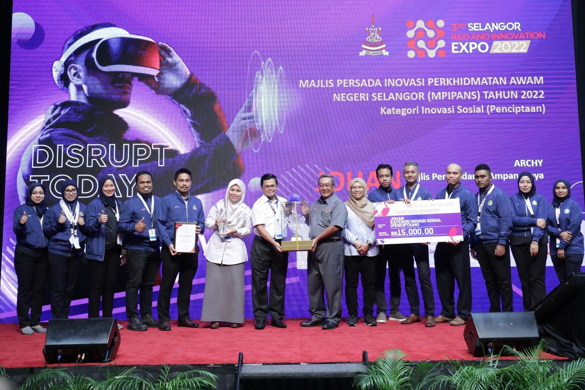 MBPJ, MPAJ bolot tiga anugerah inovasi khidmat awam negeri