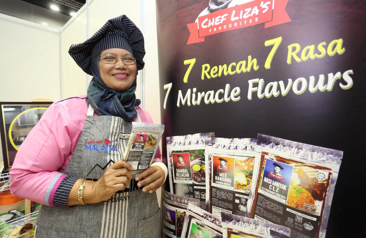 Cef Liza Zainol teruja, harap dapat sertai ekspo niaga akan datang