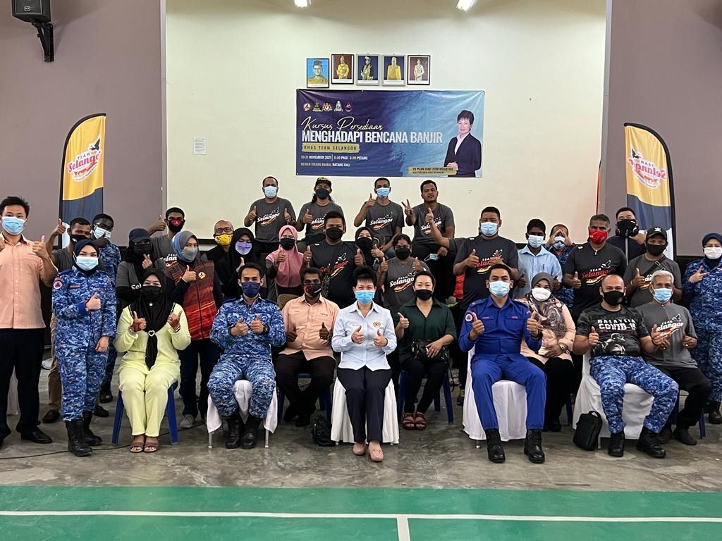 வெள்ள நிவாரணப் பணியில் 700 டீம் சிலாங்கூர் தன்னார்வலர்கள் பங்கேற்பர்