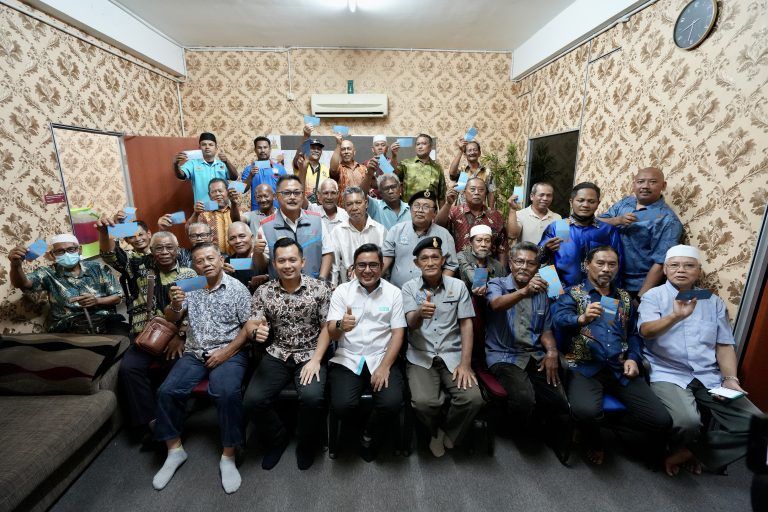 雪大臣机构援助39名无退休金的前军人