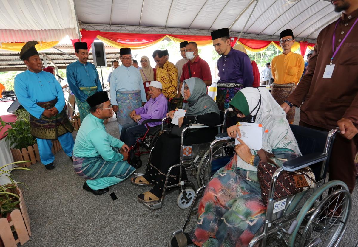 30 tahun menanti, penduduk Sungai Besar gembira dapat milikan tanah