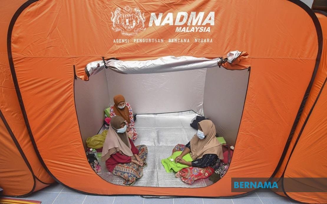 வெள்ளம்: ஜெலுபுவில் 15 பேர் தற்காலிக தங்குமிடத்தில் உள்ளனர்