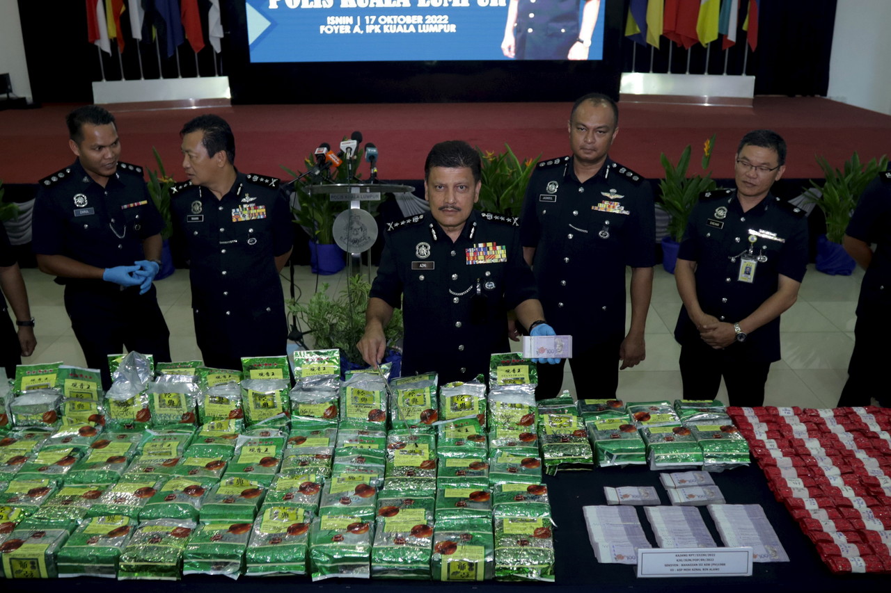 Inap desa jadi stor simpan dadah RM2.5 juta diserbu di Kajang