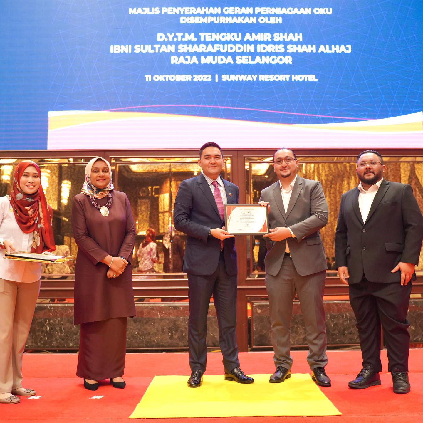 Selangor Raja Muda hands over business grants to 30 OKU entrepreneurs