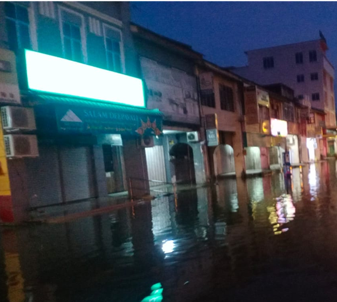 955 mangsa bah di tiga negeri, jumlah di Selangor kekal