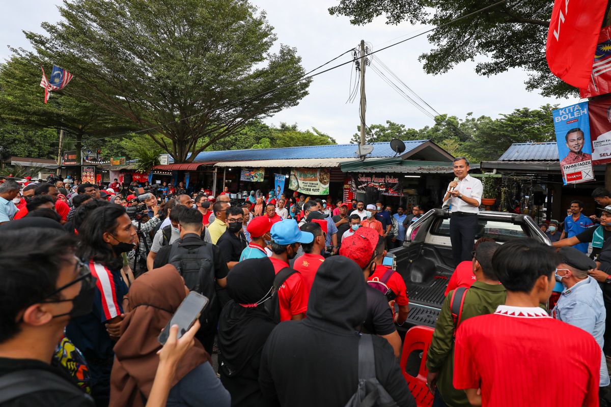 தஞ்சோங் காராங், கோலா சிலாங்கூர் மற்றும் காப்பாரில்  கடுமையான போட்டியா?