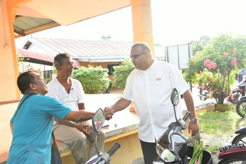 承诺捐出国会议员月薪  沙迪亚：充作乌雪发展基金