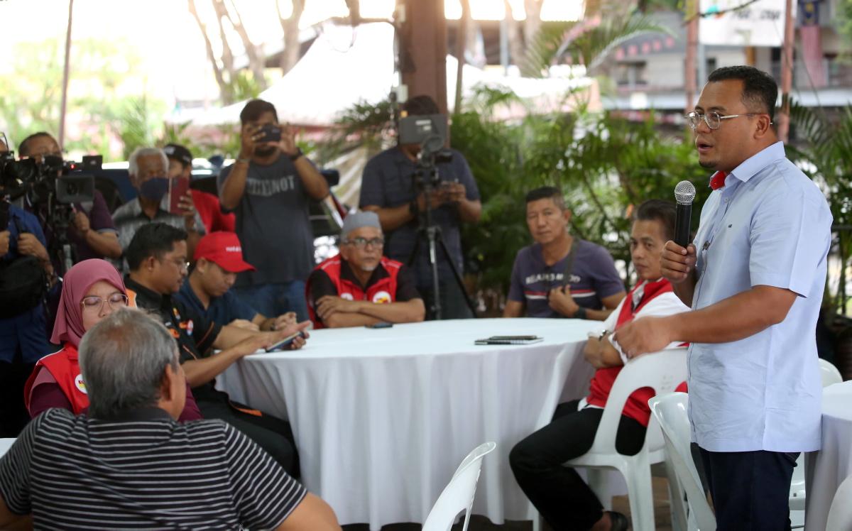 Kempen rakyat kibar bendera putih bukti BN, PN gagal urus kebajikan