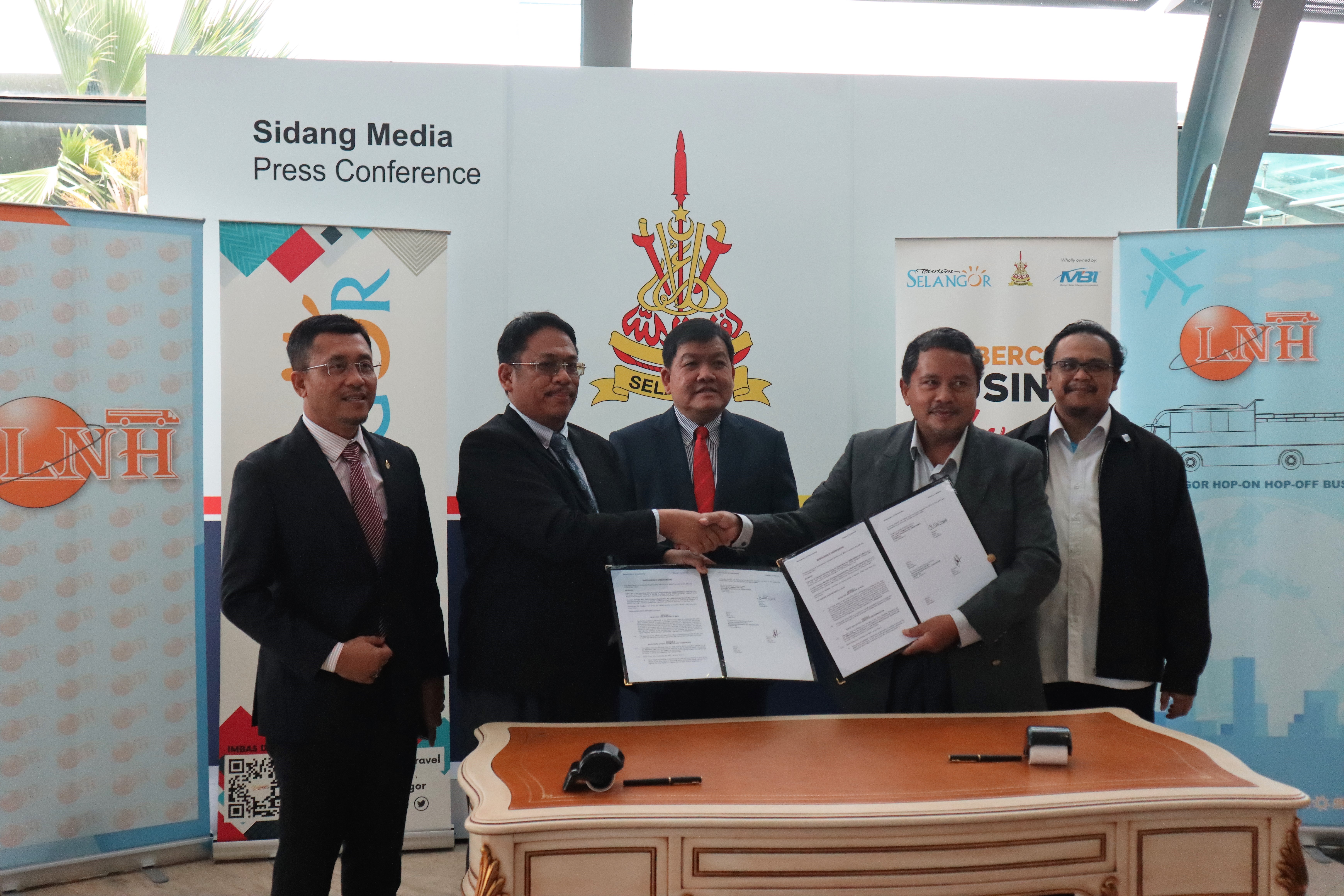 Double-decker Selangor bus to be operational in mid-April