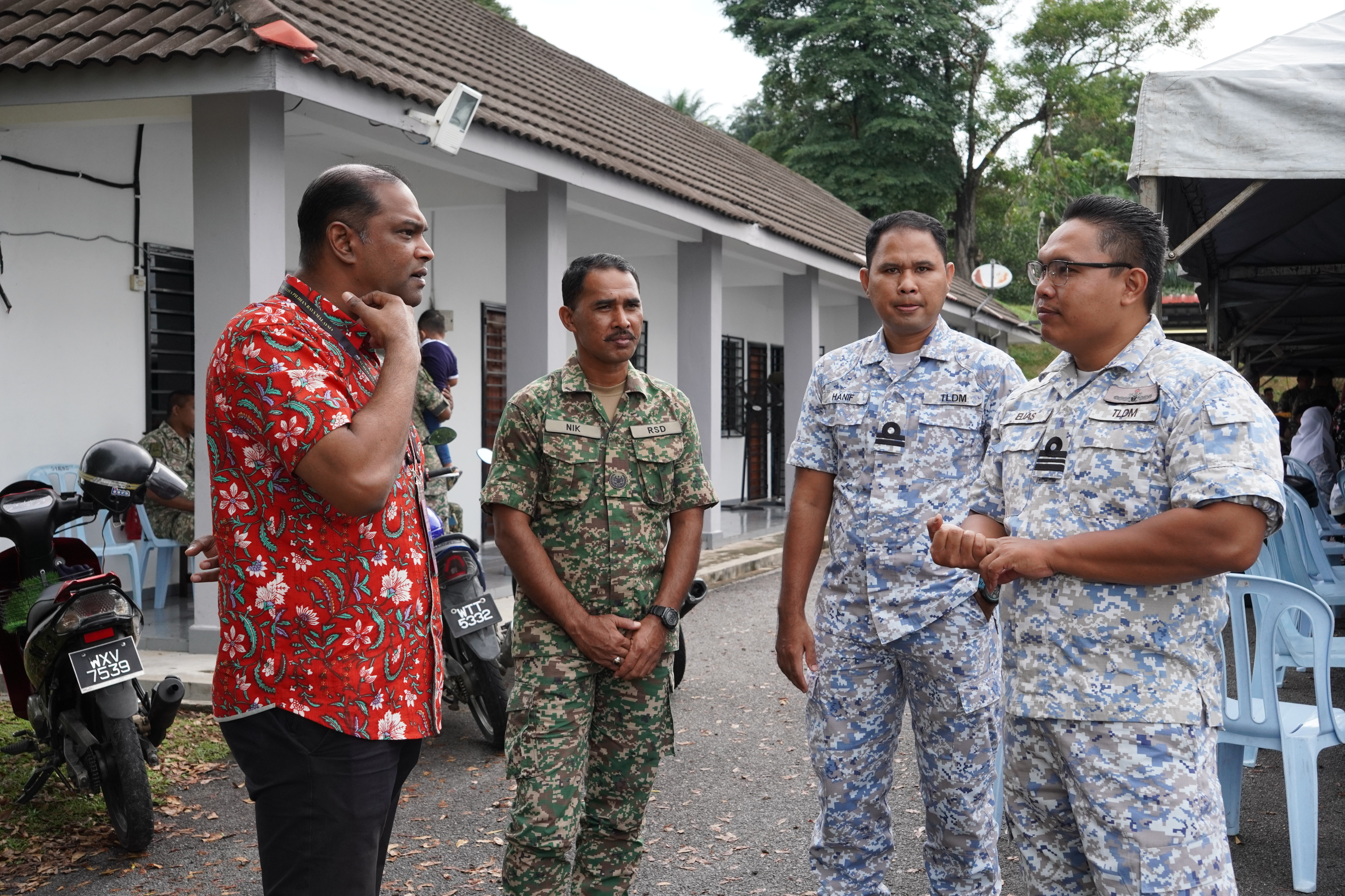 Lebih 1,000 mengundi awal di Sungai Buloh setakat tengah hari