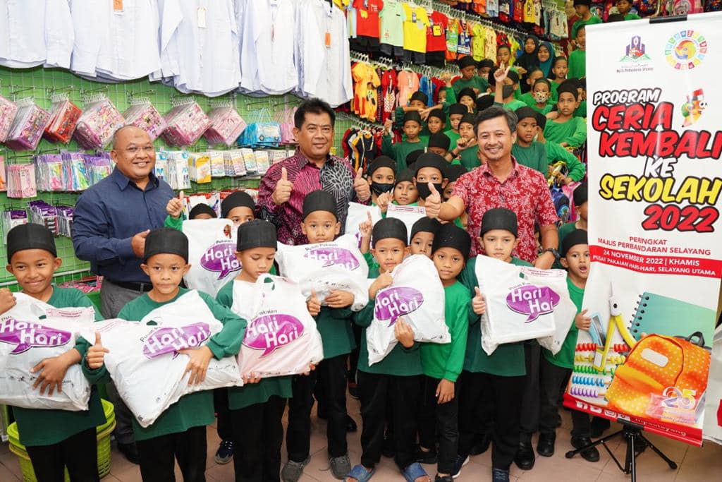 MPS bantu 300 pelajar kurang mampu beli kelengkapan sekolah